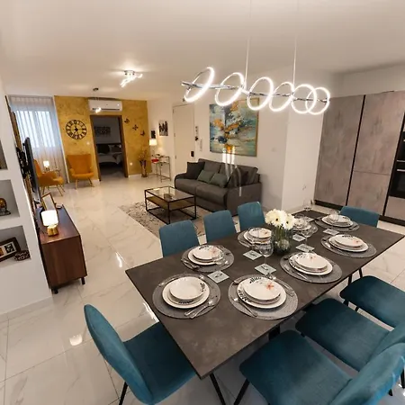 Home Away From Home Mellieha Exterior photo